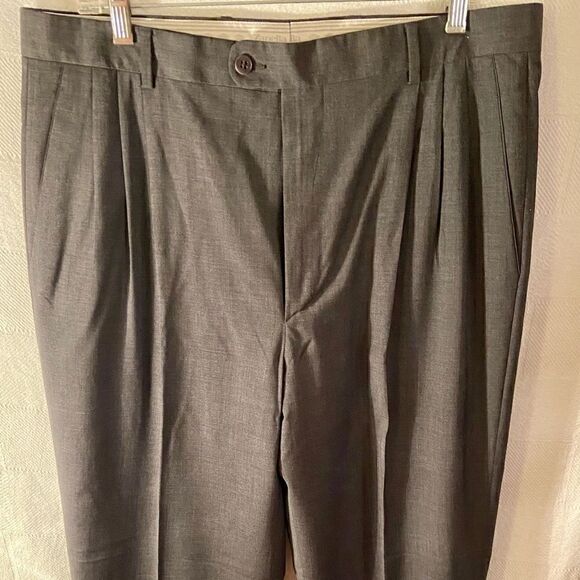 Zanella Men’s Alter Pleated Gray 100% Wool Dress Pants Size 36 x 30 EUC - Picture 2 of 6